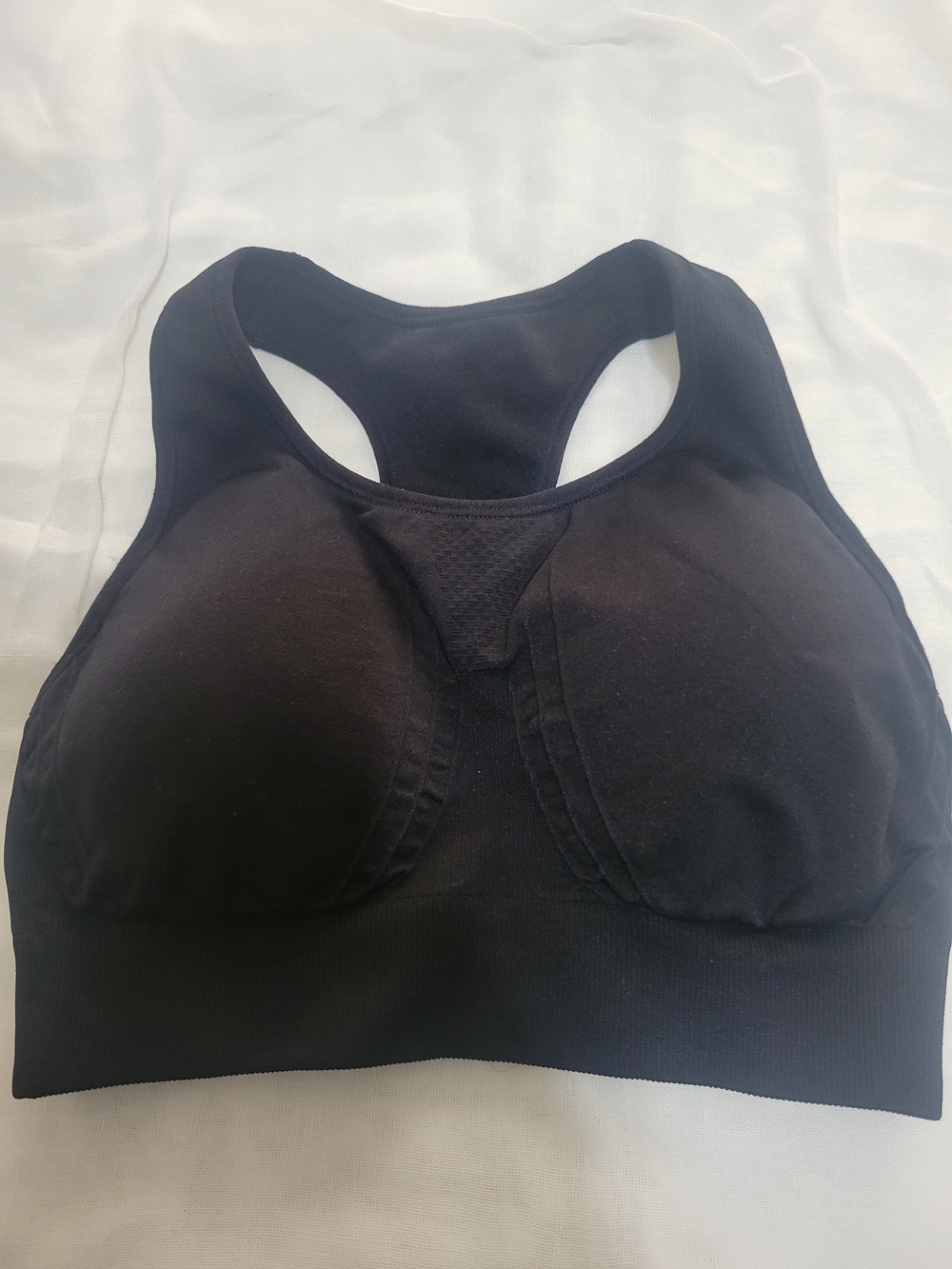 Lot Of Seamless Racerback Sports Bras - Black and White L